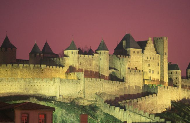 Francia, Languedoc Rosellon, Sane Eulalie, Parque Margeride, Noche