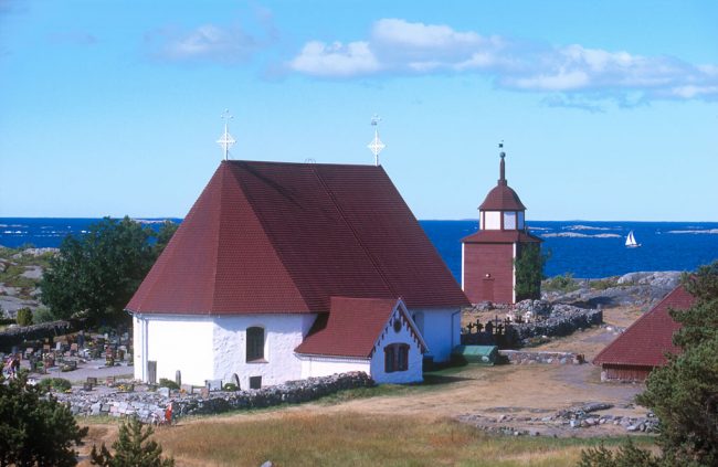 Archipiélago de Aland, Isla Kökar, Iglesia Medieval